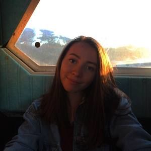 Meet your Posher, Jillian